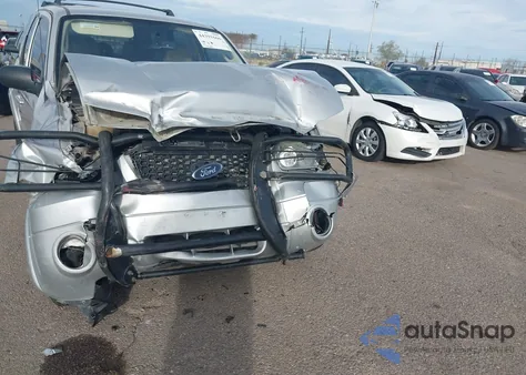 2006 Ford Escape Limited z USA, uszkodzony, nr VIN 1FMYU941X6KA61329